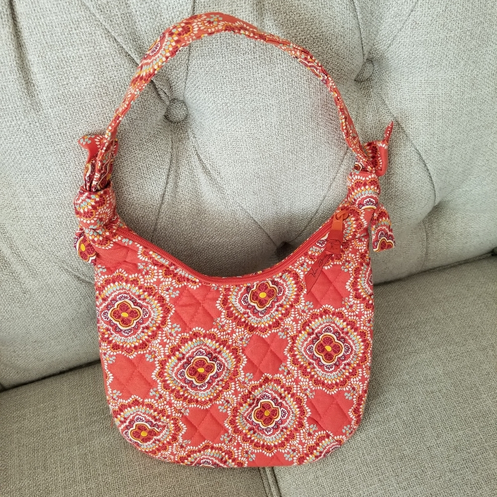 Vera Bradley small hobo style shoulder bag - Picture 2 of 4